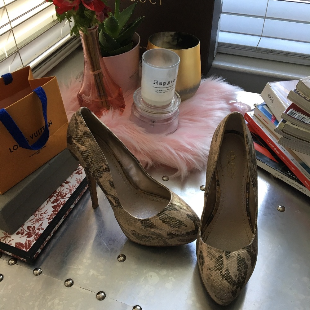 Semi Round Toe Platform Stilleto Comfort And Glam